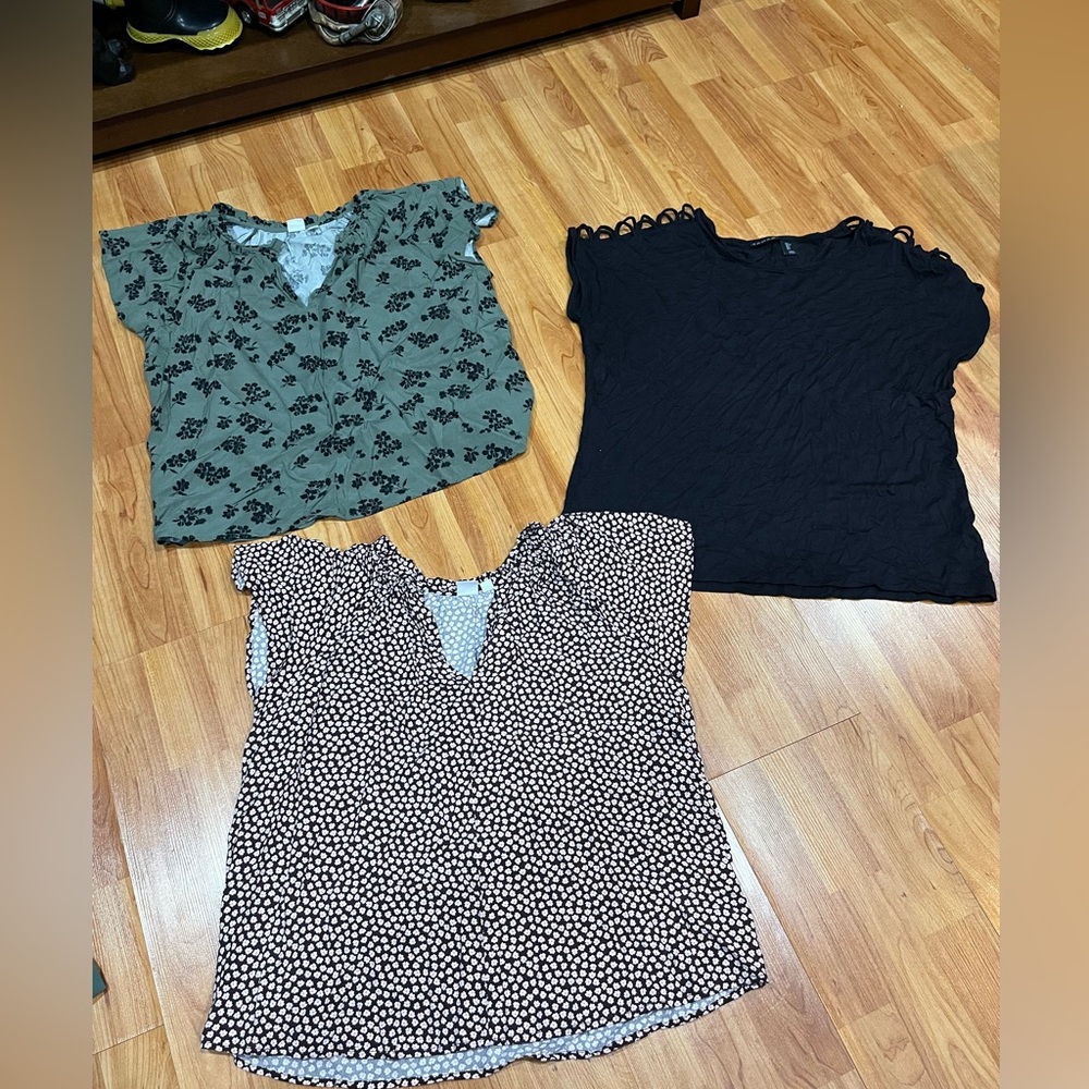 Women’s tops